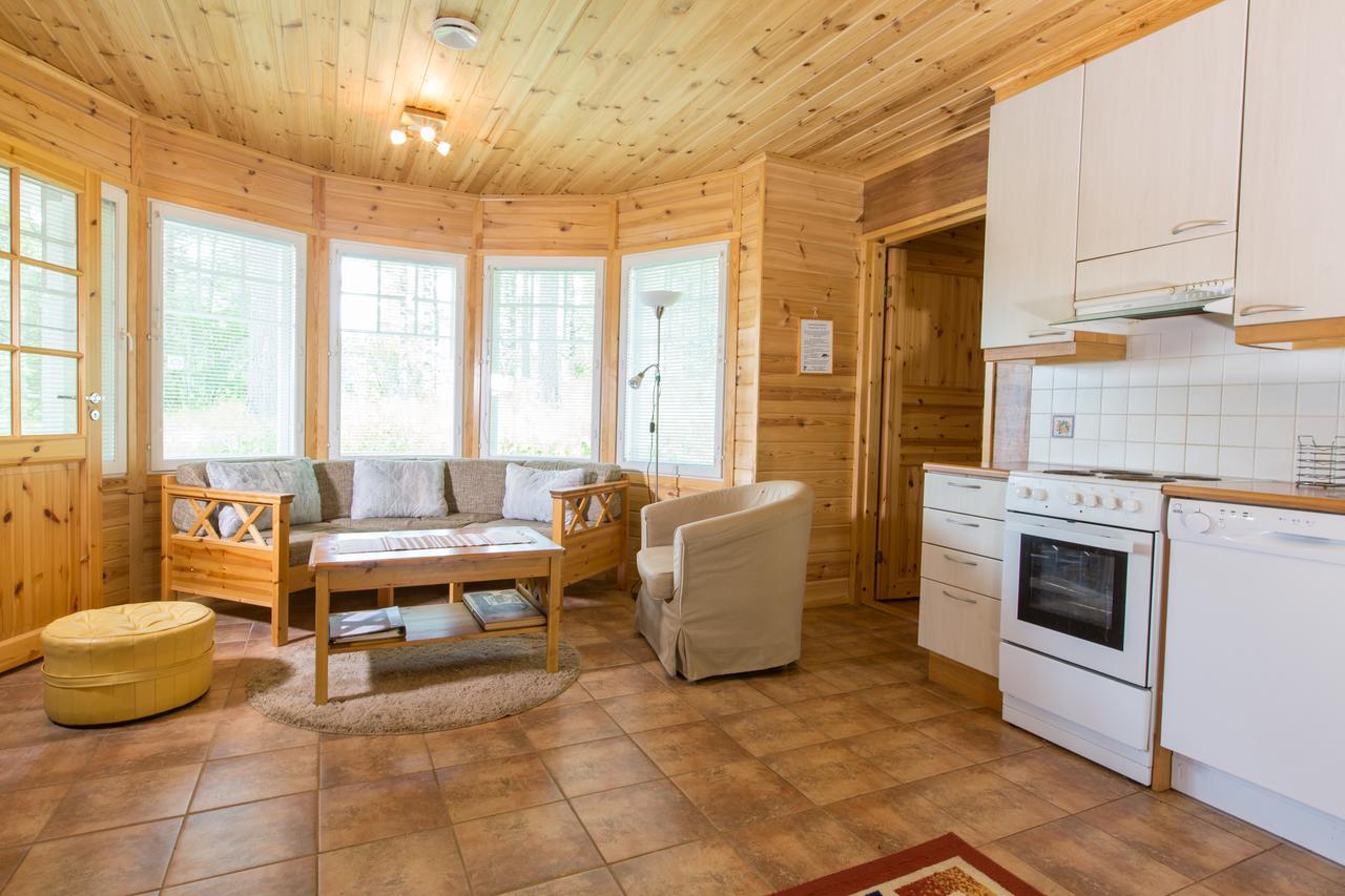 Resort Naaranlahti Cottages Экстерьер фото